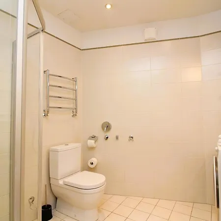 Freedom Square 4*