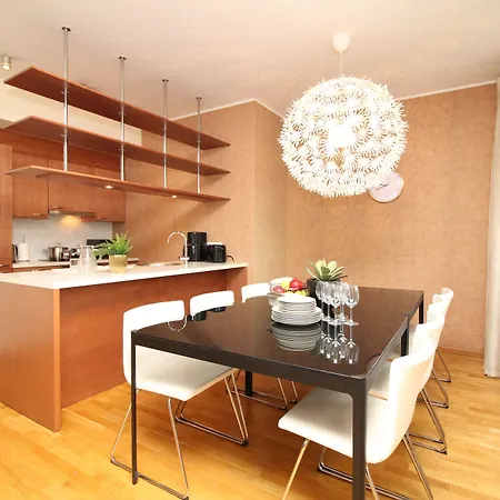 Apartmanhotel Freedom Square 4*