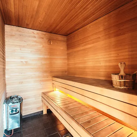 Ξενοδοχείο με διαμερίσματα Freedom Square