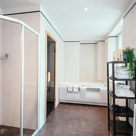 Freedom Square 4* تالين