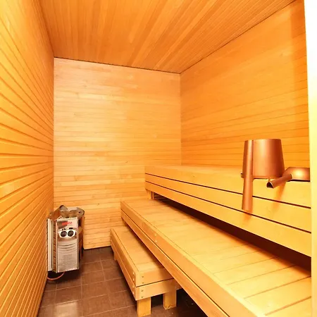 Freedom Square 4* Таллин